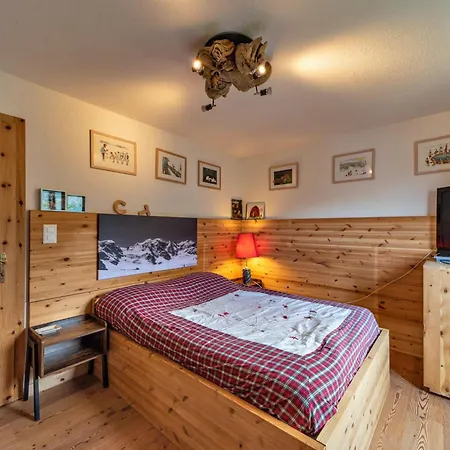 Apartman Chesa Flurigna -